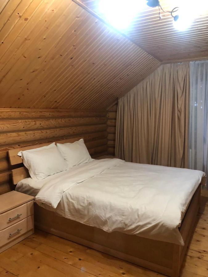 Коттедж Luky Migovo Ngoại thất bức ảnh